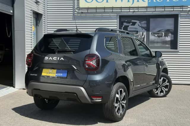 Dacia Duster (2024) thumbnail 3