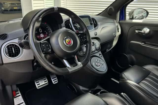 Fiat 500 (2021) thumbnail 5