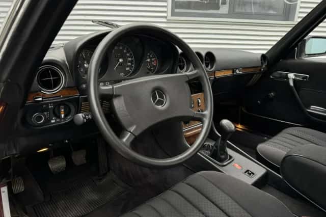 Mercedes-Benz SL-Klasse (1988) thumbnail 5