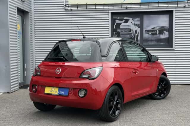 Opel Adam (2015) thumbnail 3