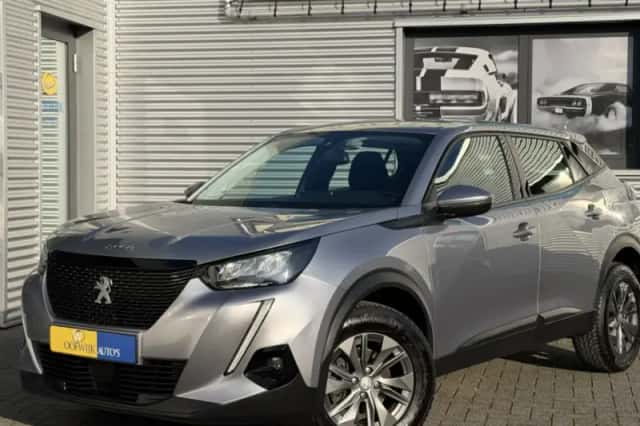 Peugeot 2008 (2021) thumbnail 1