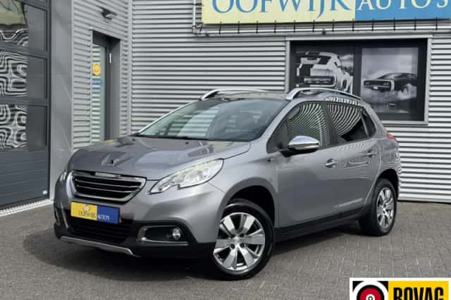 Peugeot 2008 (2016) thumbnail 2