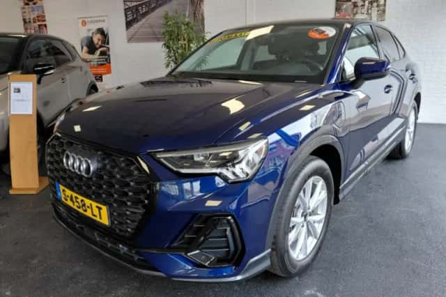 Audi Q3 (2021) thumbnail 1