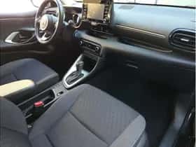 Toyota Yaris (2022) thumbnail 20