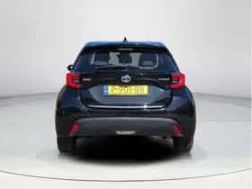 Toyota Yaris (2022) thumbnail 4