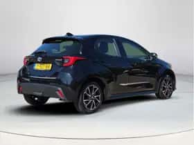 Toyota Yaris (2022) thumbnail 5