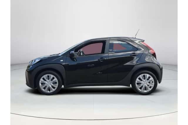 Toyota Aygo X (2025) thumbnail 2