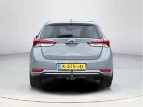 Toyota Auris (2018) thumbnail 4