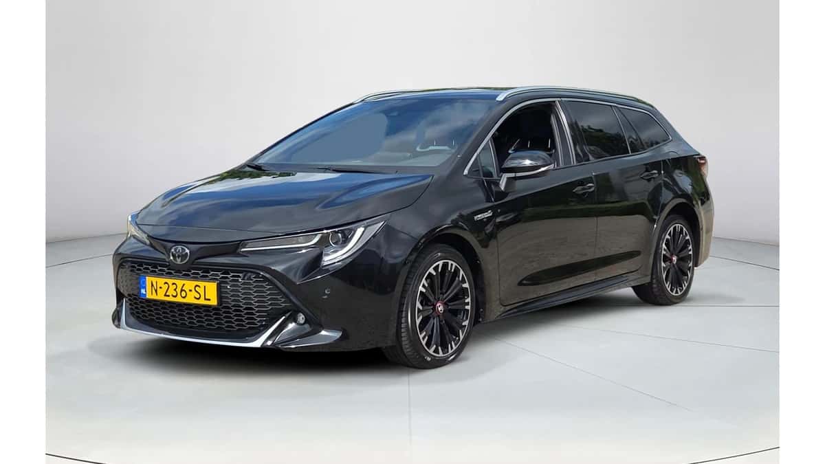Toyota Corolla (2022) — foto 1