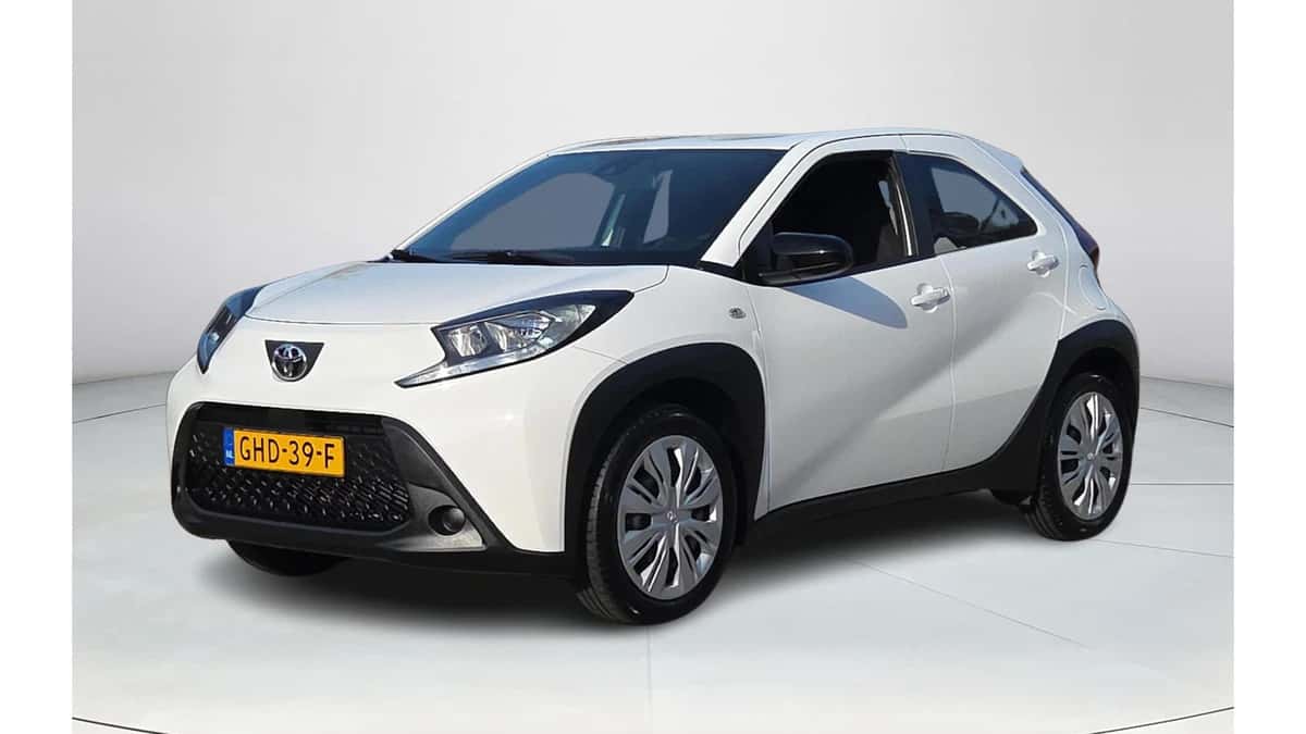Toyota Aygo X (2024) — foto 1