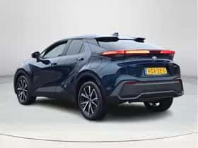 Toyota C-HR (2025) thumbnail 3