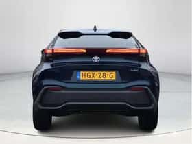 Toyota C-HR (2025) thumbnail 4
