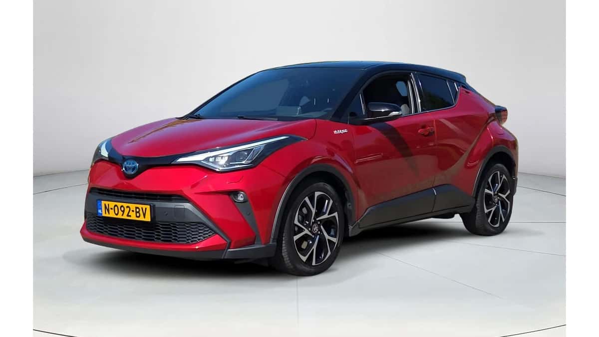 Toyota C-HR (2021) — foto 1