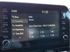 Toyota C-HR (2021) thumbnail 27