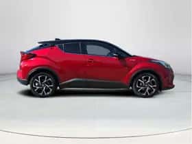 Toyota C-HR (2021) thumbnail 6