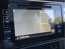 Toyota Auris (2016) thumbnail 12