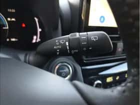 Toyota Yaris Cross (2025) thumbnail 31
