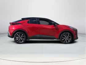 Toyota C-HR (2024) thumbnail 6