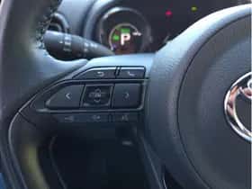 Toyota Yaris (2023) thumbnail 15