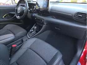 Toyota Yaris (2023) thumbnail 18