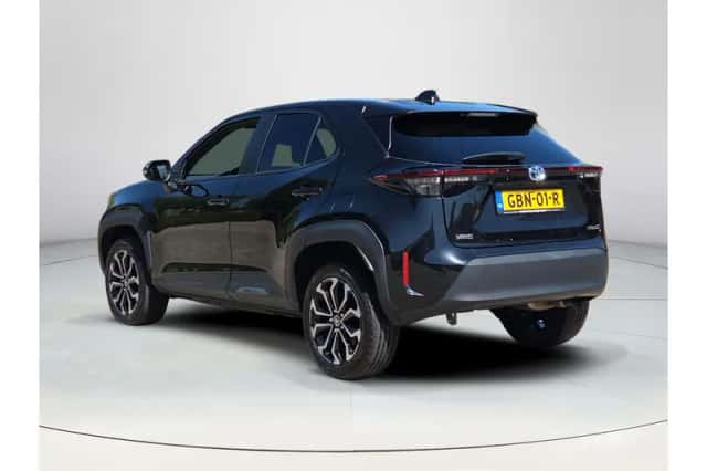 Toyota Yaris Cross (2024) thumbnail 3