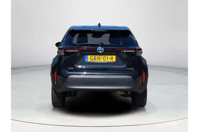 Toyota Yaris Cross (2024) thumbnail 4