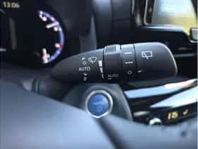 Toyota Yaris Cross (2024) thumbnail 32