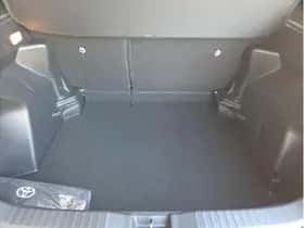 Toyota Yaris Cross (2024) thumbnail 35