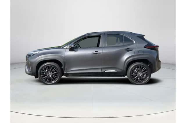 Toyota Yaris Cross (2023) thumbnail 2