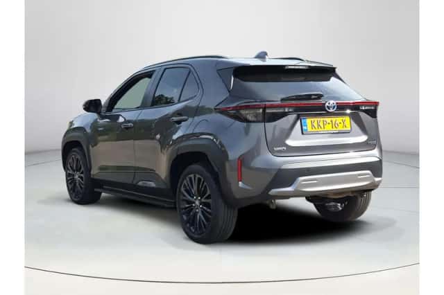 Toyota Yaris Cross (2023) thumbnail 3