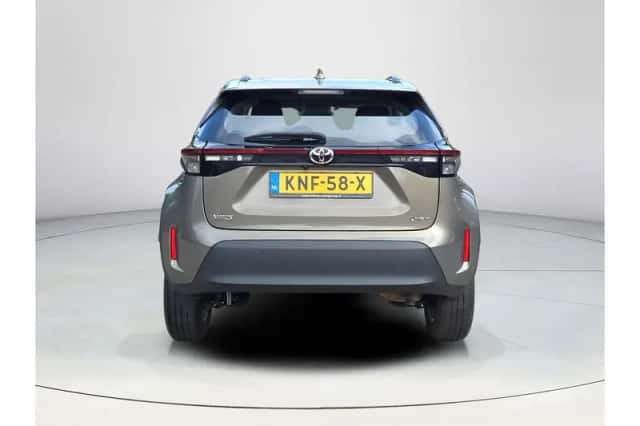 Toyota Yaris Cross (2025) thumbnail 4
