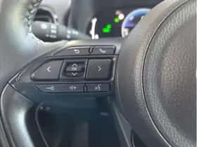 Toyota Yaris Cross (2024) thumbnail 15