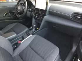 Toyota Yaris Cross (2024) thumbnail 18