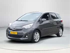 Toyota Verso-S (2012)