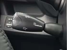 Toyota Verso-S (2012) thumbnail 21