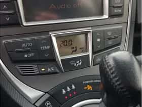 Toyota Verso-S (2012) thumbnail 23
