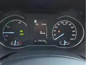 Toyota Yaris (2018) thumbnail 15