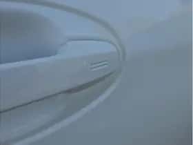 Toyota Yaris (2018) thumbnail 18