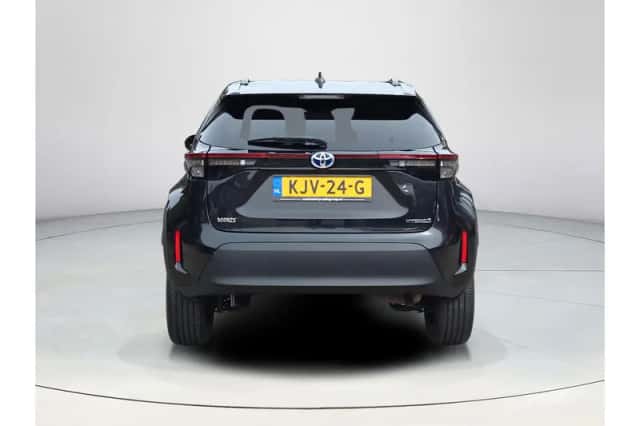 Toyota Yaris Cross (2023) thumbnail 4