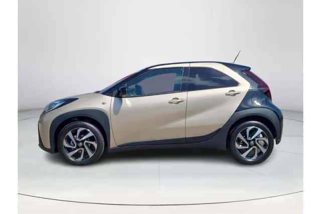 Toyota Aygo X (2025) thumbnail 2