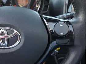 Toyota Aygo (2019) thumbnail 16