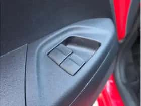 Toyota Aygo (2019) thumbnail 23