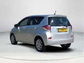 Toyota Verso-S (2015) thumbnail 3