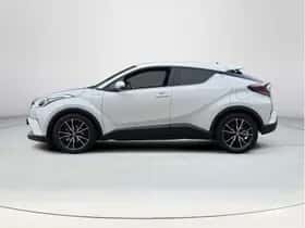 Toyota C-HR (2020) thumbnail 2