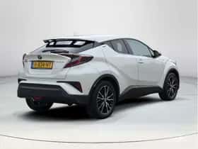 Toyota C-HR (2020) thumbnail 5