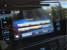 Toyota Auris (2017) thumbnail 24
