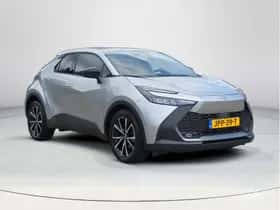 Toyota C-HR (2024) thumbnail 7