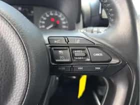 Toyota Yaris (2021) thumbnail 17