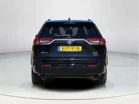 Toyota RAV4 (2022) thumbnail 4