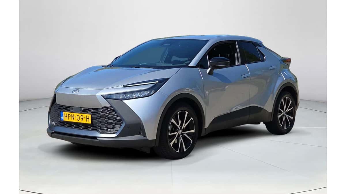 Toyota C-HR (2025) — foto 1